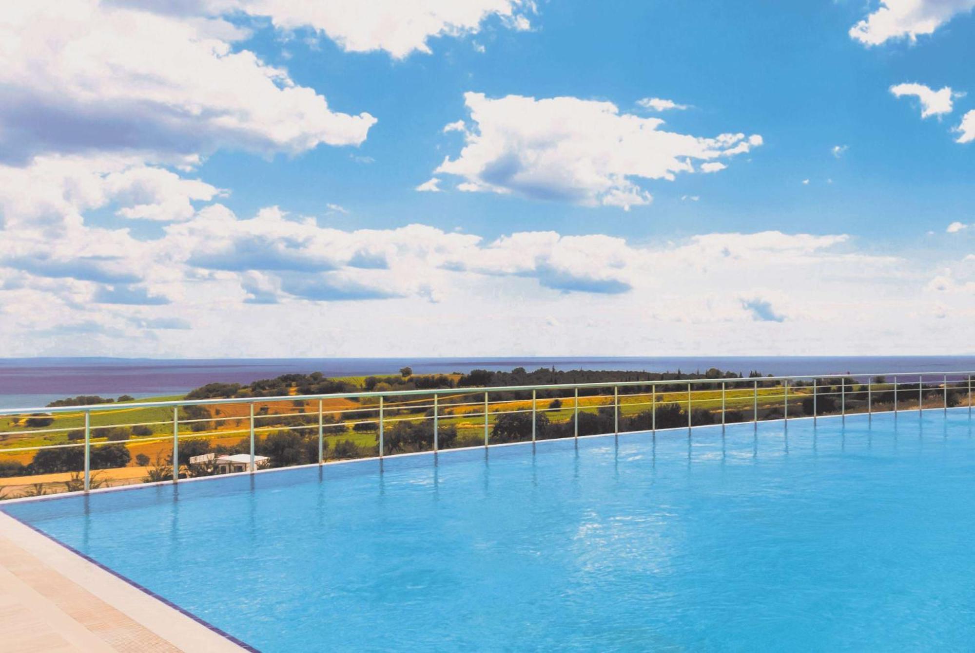 Hotel Ramada By Wyndham Tekirdağ Exterior foto