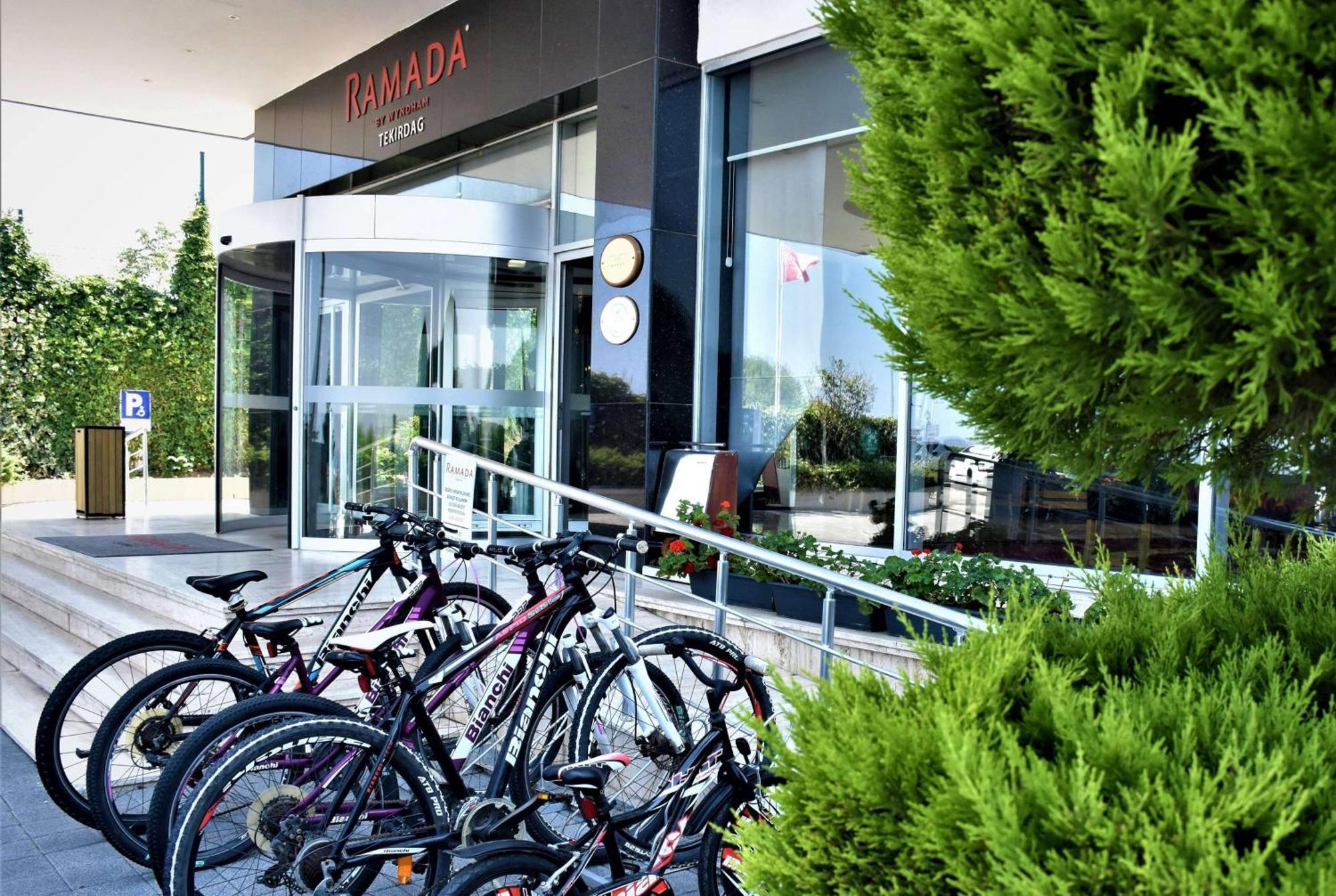 Hotel Ramada By Wyndham Tekirdağ Exterior foto