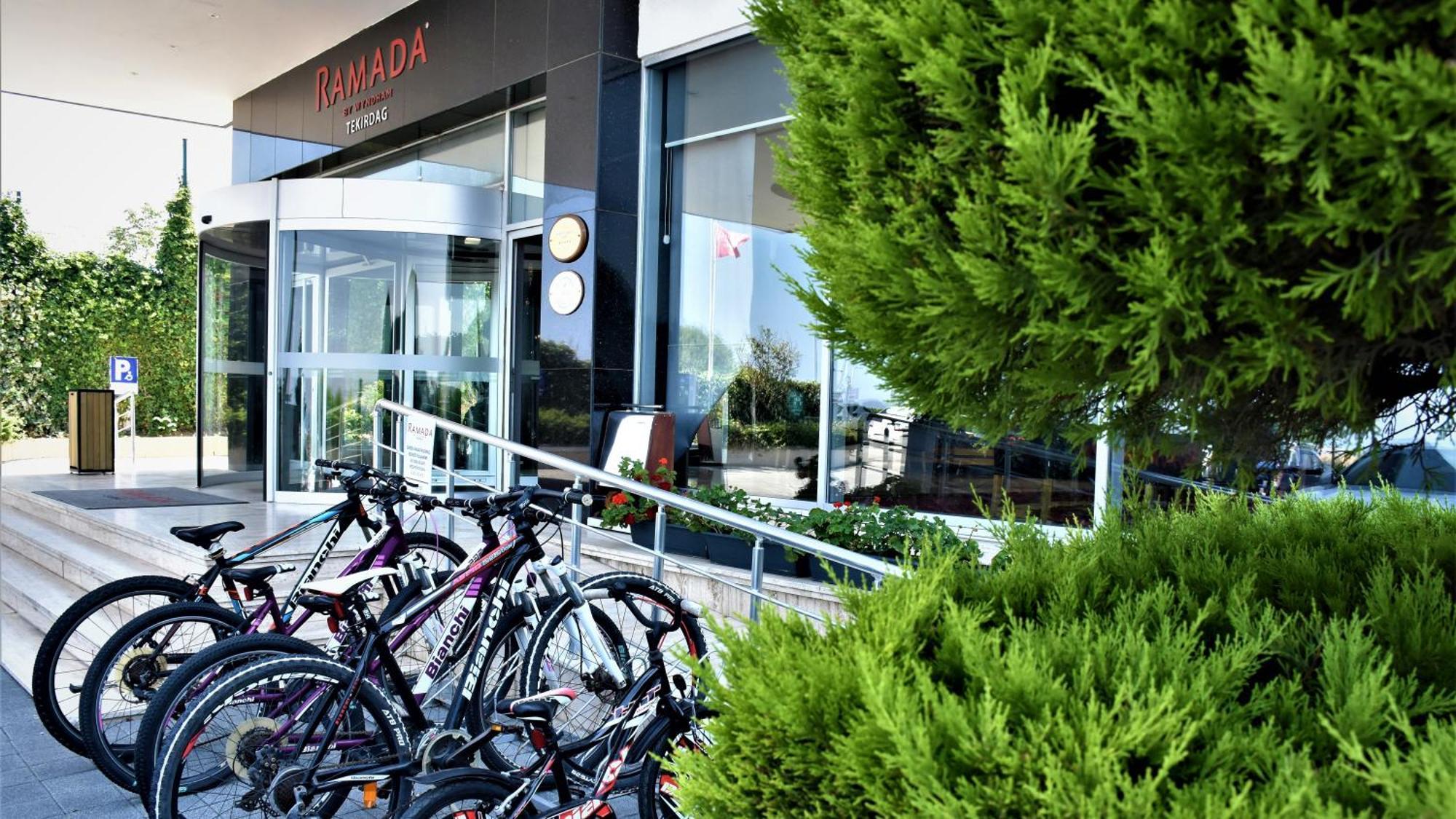 Hotel Ramada By Wyndham Tekirdağ Exterior foto